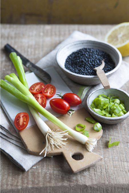 Linsensalat mit Tomaten Rezept.png